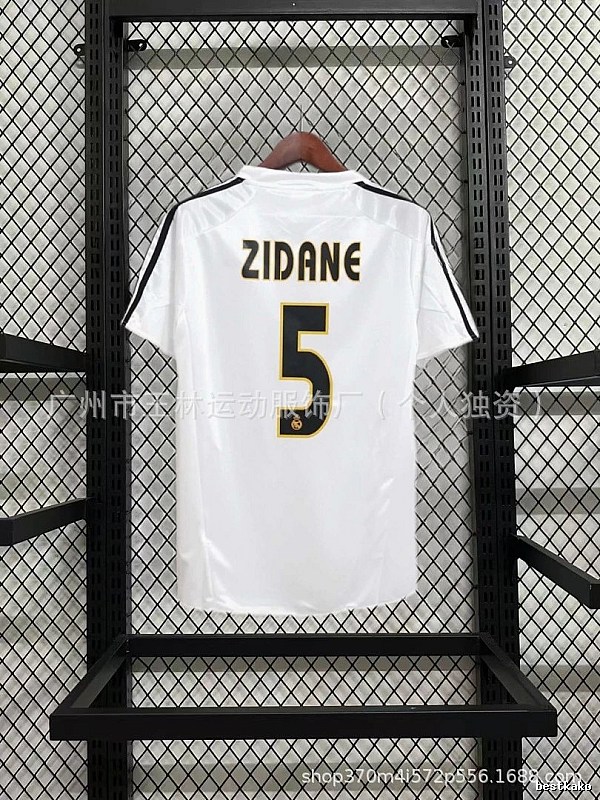AC Milan Logo Detail Kaka #22 soccer jersey Black Red Striped with Relaxed Feel