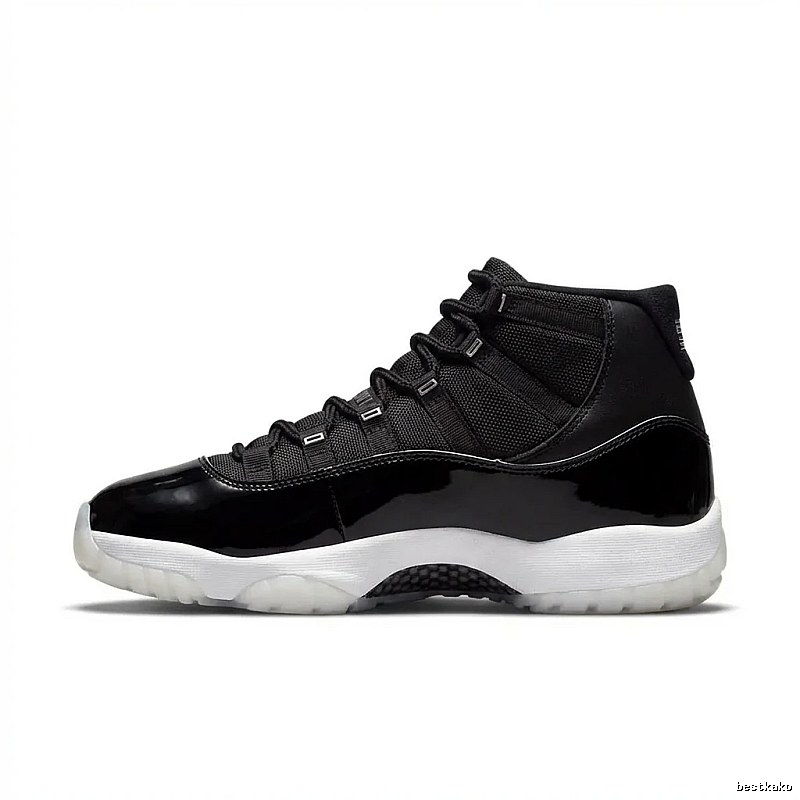 Cool Black Jordan 11 Sneakers