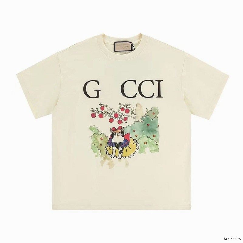 Gucci Vintage-Style Off-White Cat Print T-Shirt