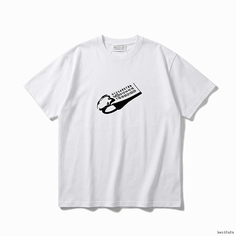 Maison Margiela short-sleeved white T-shirt with digital printing
