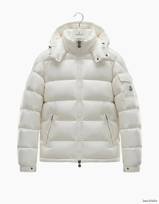 Moncler shiny and fashionable white down jacket