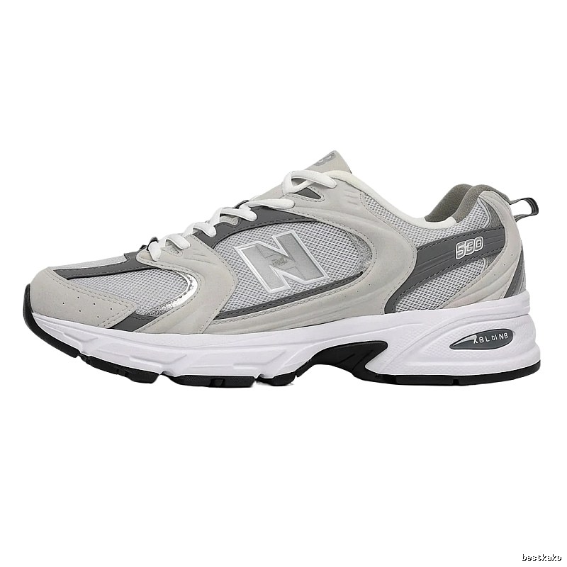 New Balance 580 retro-style gray sports shoes