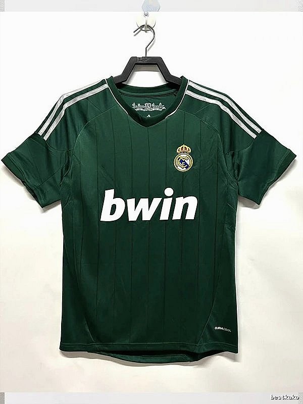 Real Madrid Weekend Retro Teka soccer jersey White Retro Football for Seasonal Looks