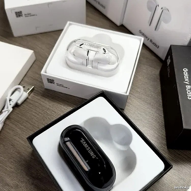 Shokz OpenFit Open-Ear Earbuds in White