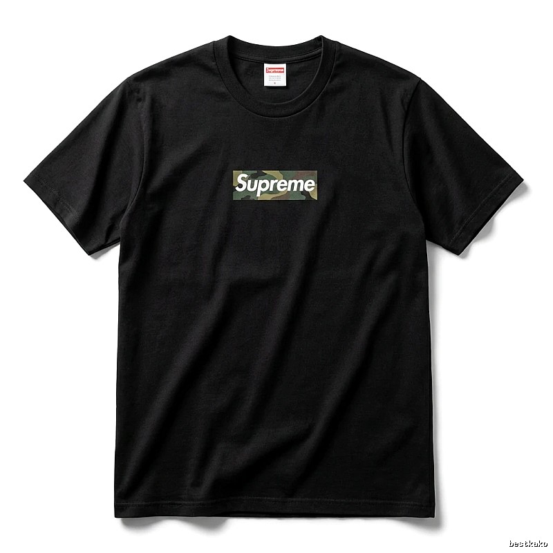 Supreme camouflage-style black T-shirt