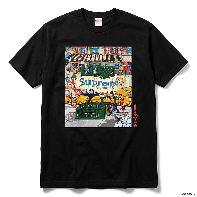 Supreme street style black T-shirt