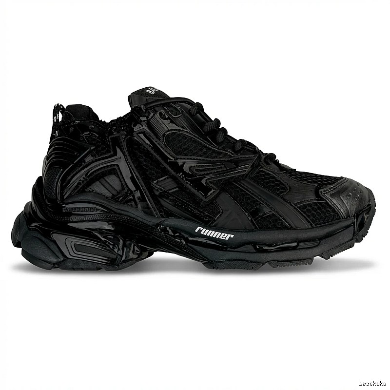 The black sneakers of the Balenciaga Runner series.